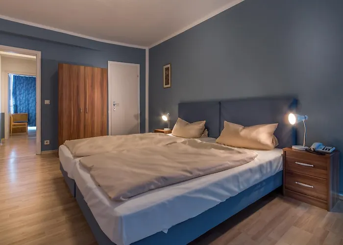 利金娜酒店 酒店 2*